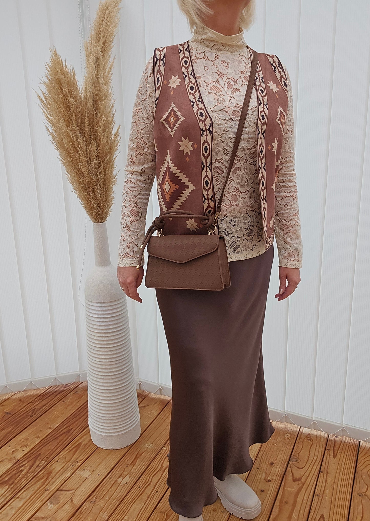 Sblacera Lace Blouse