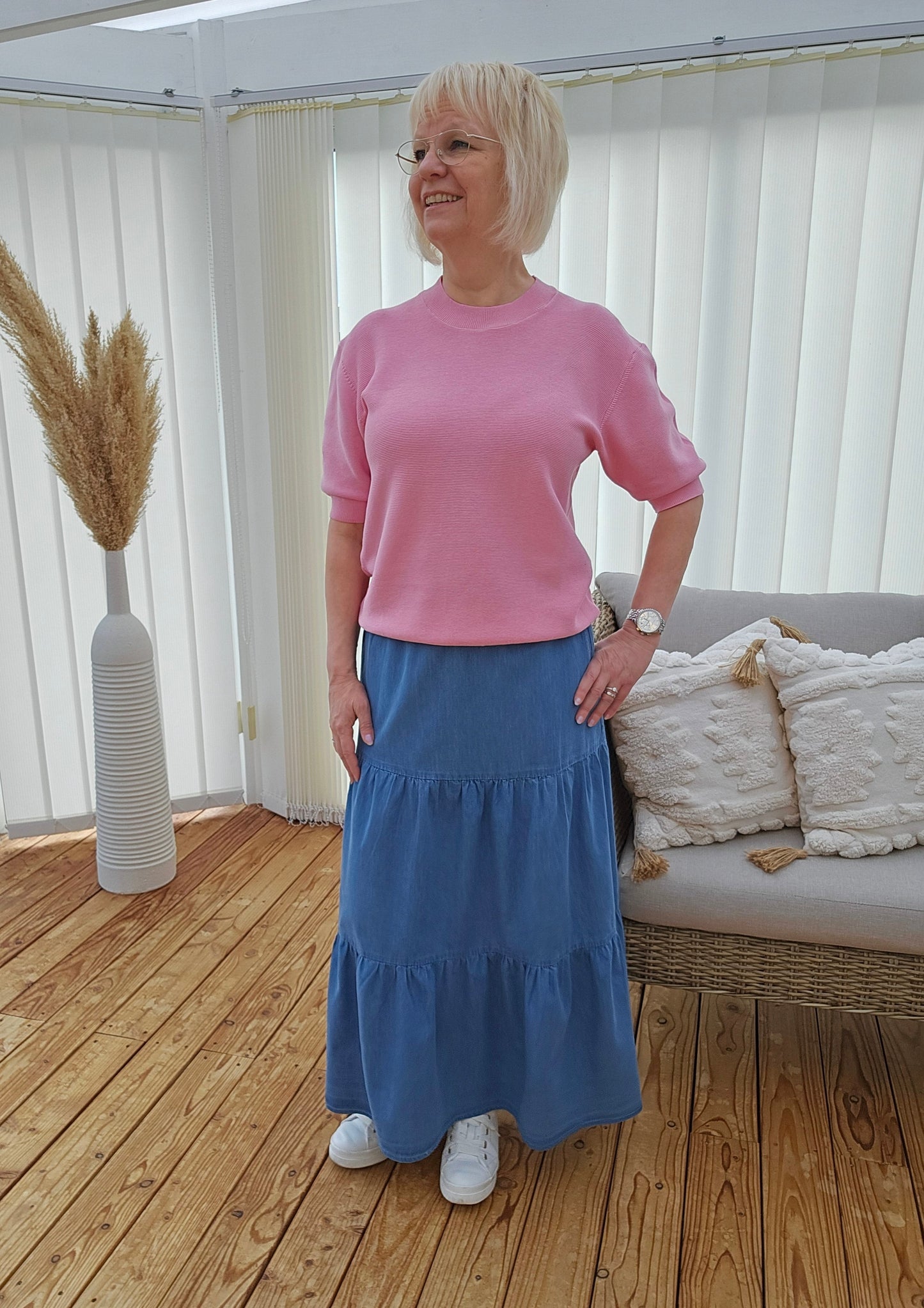 Holly Pink