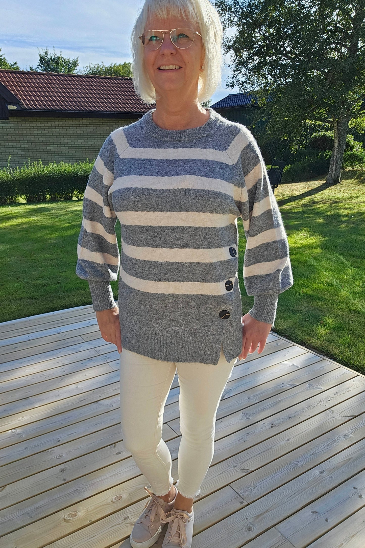 Moa grå
