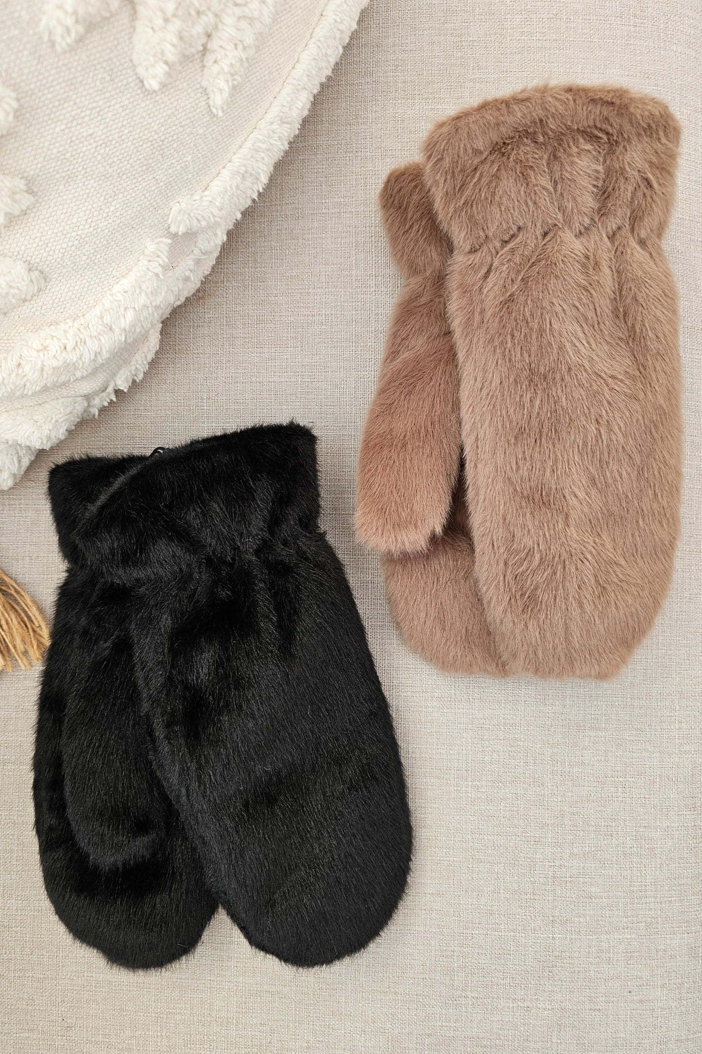 Päls vante beige