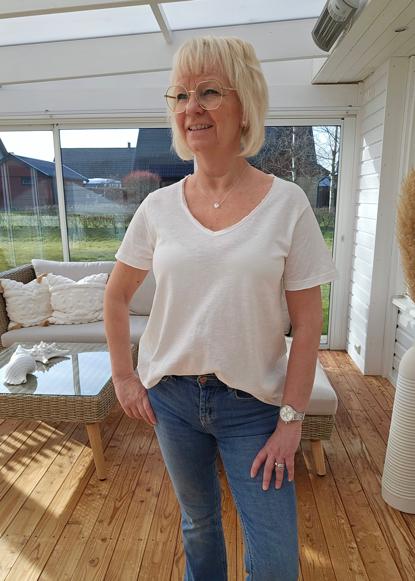 Bonnie vit