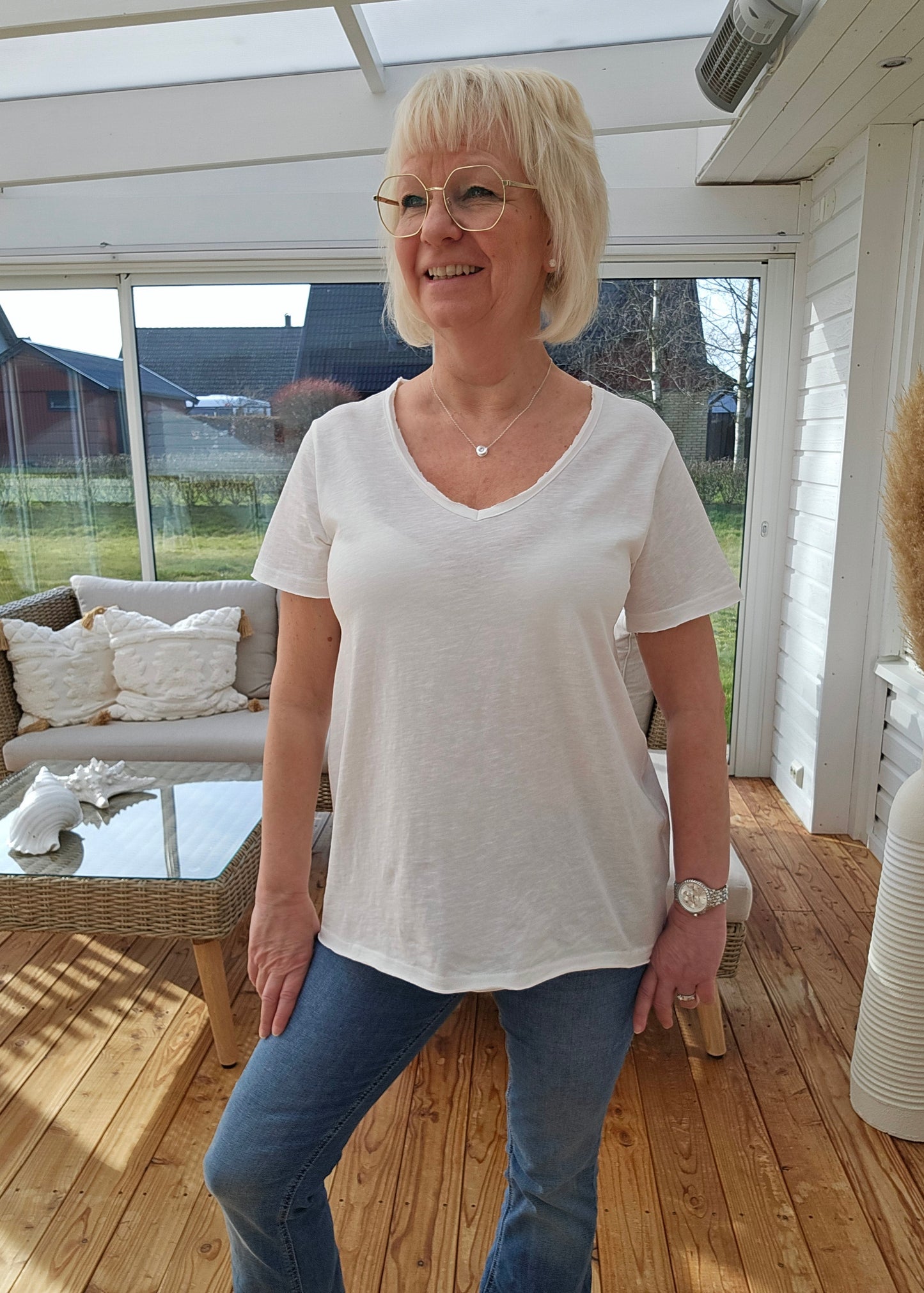 Bonnie vit